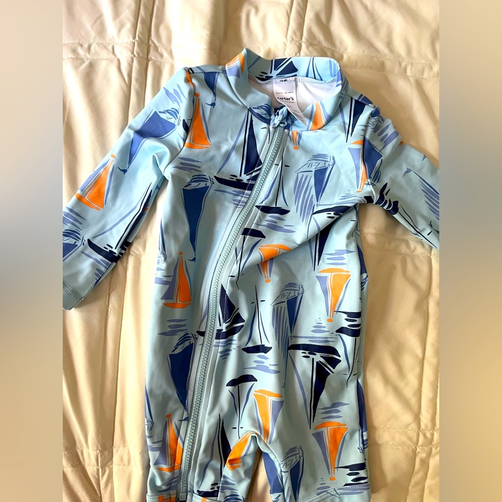 Baby swim suit full zip and long sleeve ⛵️🌊